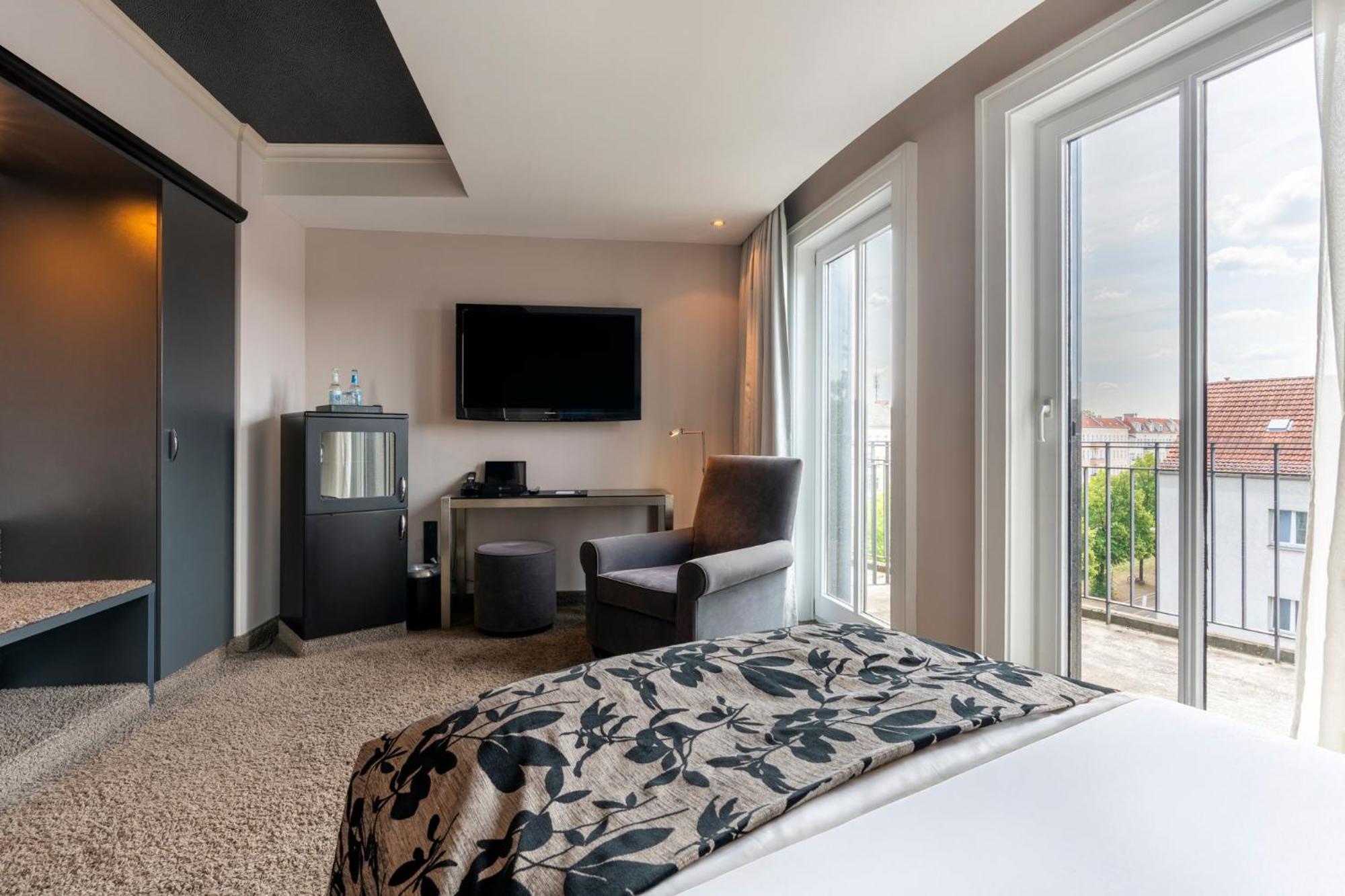 Design Double Room,1687455032:JPEG